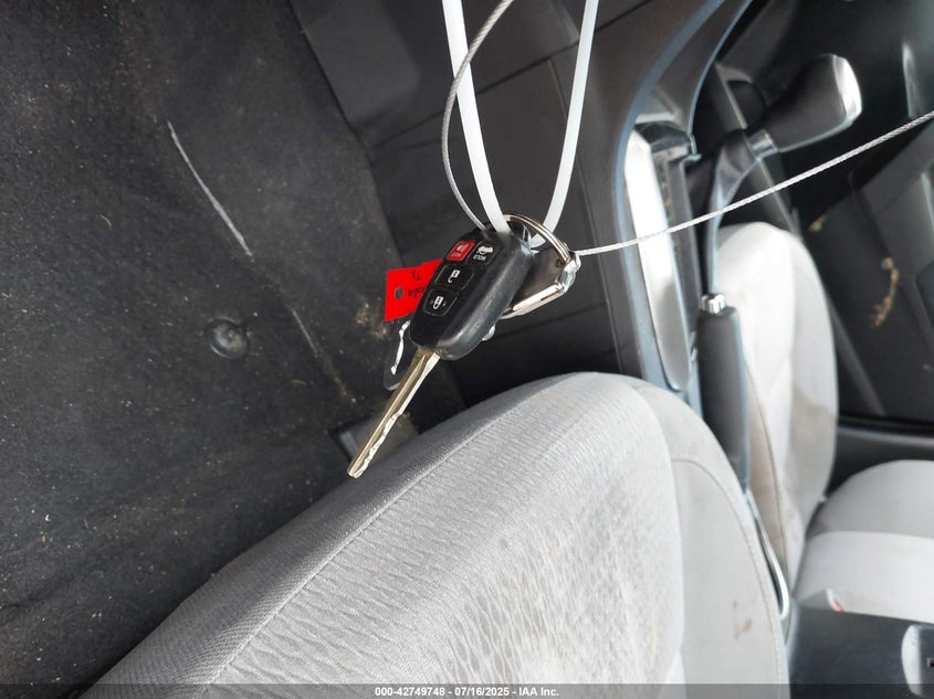 2015 Toyota Corolla Le VIN: 5YFBURHE7FP280547 Lot: 42749748