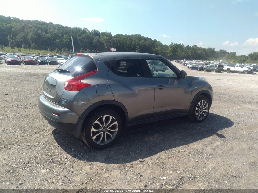 Vin: jn8af5mr5ct111949, lot: 43244080, nissan juke sv 20124