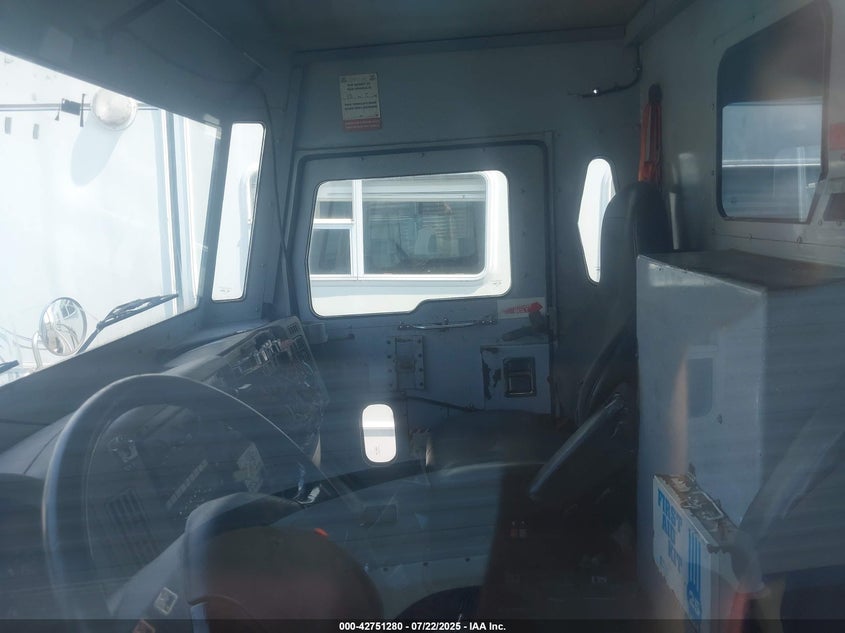 2009 International 4000 4300 VIN: 1HTMMAAN29H094213 Lot: 42751280