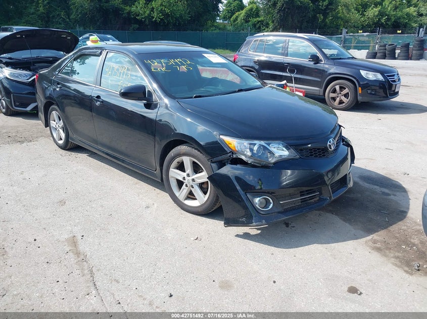 4T1BF1FK8CU015988 2012 Toyota Camry Se auction photo 1