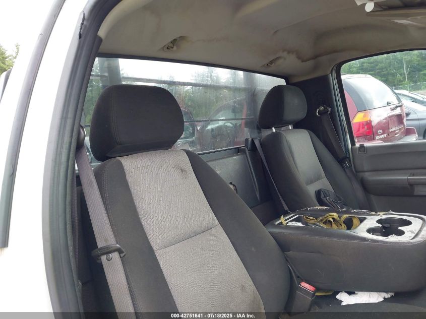 2008 GMC Sierra 1500 Work Truck VIN: 1GTEC14X08Z330884 Lot: 42751641