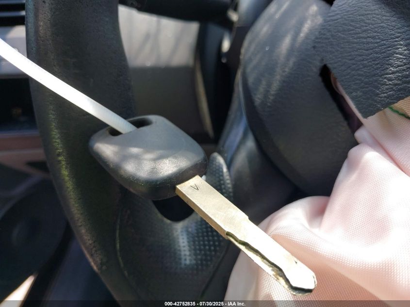 2008 Honda Civic Lx VIN: 2HGFA16568H318679 Lot: 42752835