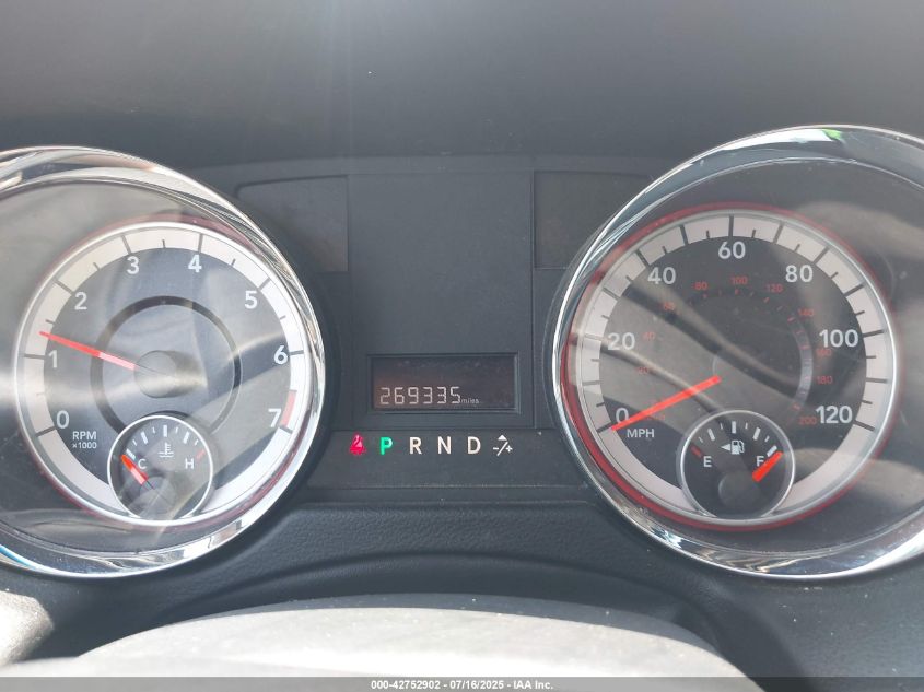 2011 Dodge Grand Caravan Express VIN: 2D4RN4DG2BR706261 Lot: 42752902