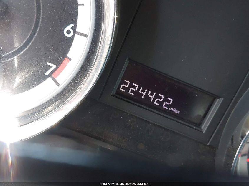 2012 Dodge Grand Caravan Sxt VIN: 2C4RDGCG0CR284575 Lot: 42752968