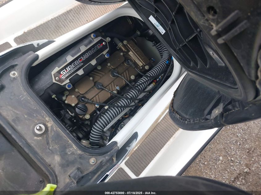 2008 Kawasaki Ultra 250 X VIN: KAW46171808 Lot: 42753000