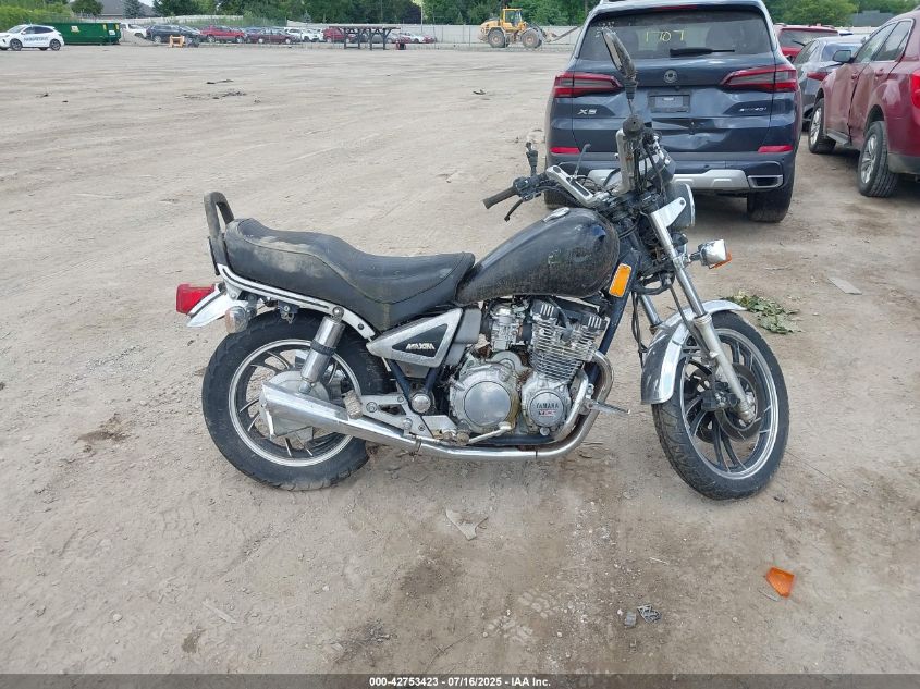 1982 Yamaha Xj750 VIN: JYA15R00XCA004366 Lot: 42753423