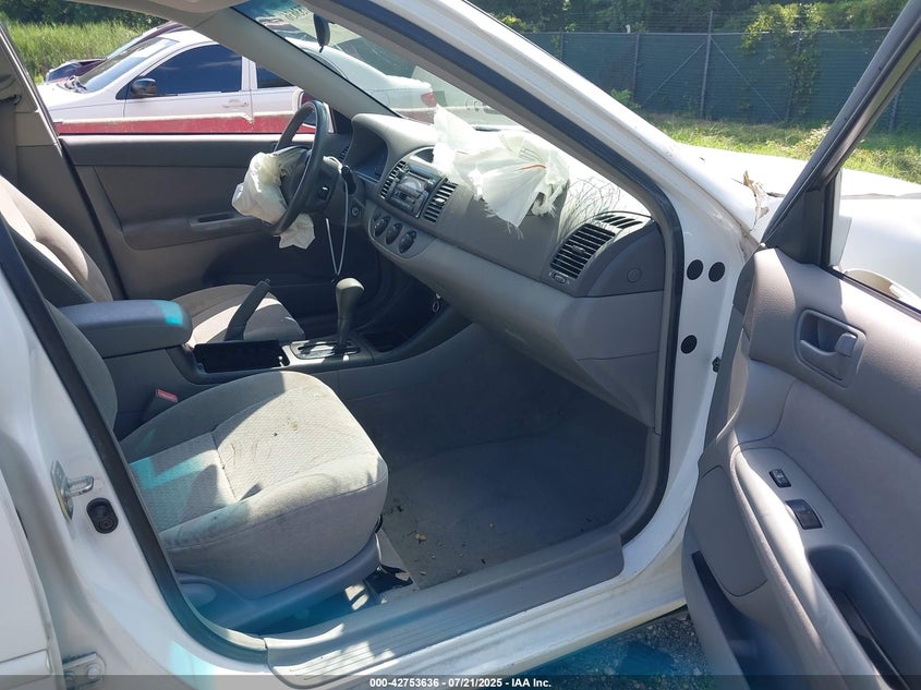 2002 Toyota Camry Le