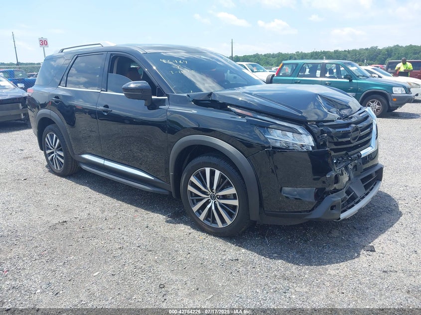 2022 NISSAN PATHFINDER  (VIN: 5N1DR3DK3NC271219)