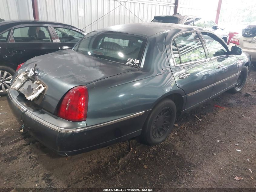 1LNFM82W8WY716830 1998 LINCOLN TOWN CAR photo no. 4