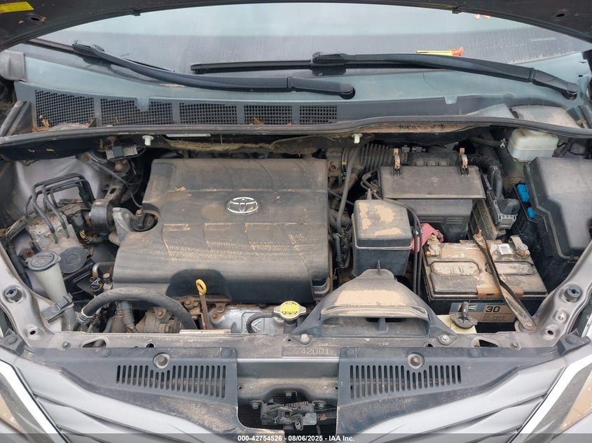 2012 Toyota Sienna Xle V6 8 Passenger VIN: 5TDYK3DC0CS255770 Lot: 42754526