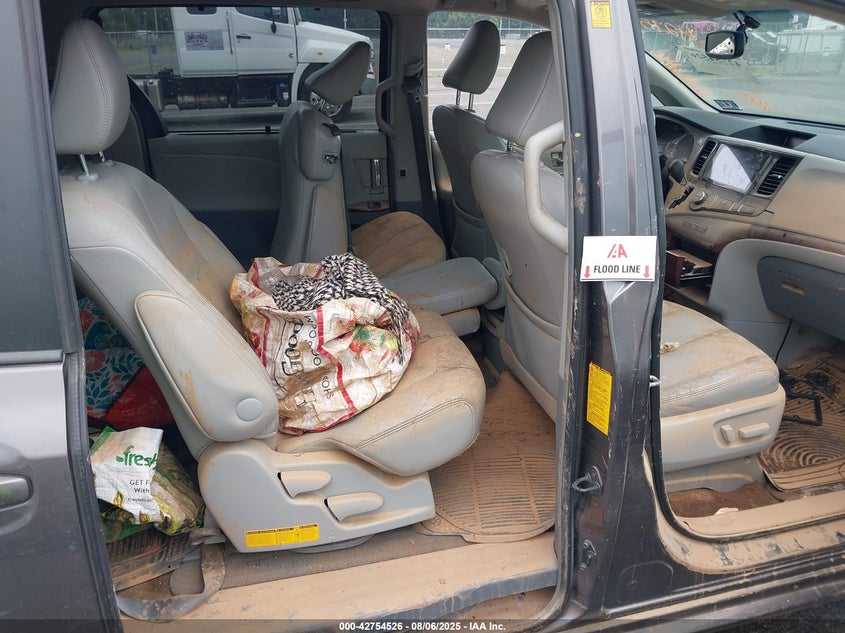 2012 Toyota Sienna Xle V6 8 Passenger VIN: 5TDYK3DC0CS255770 Lot: 42754526