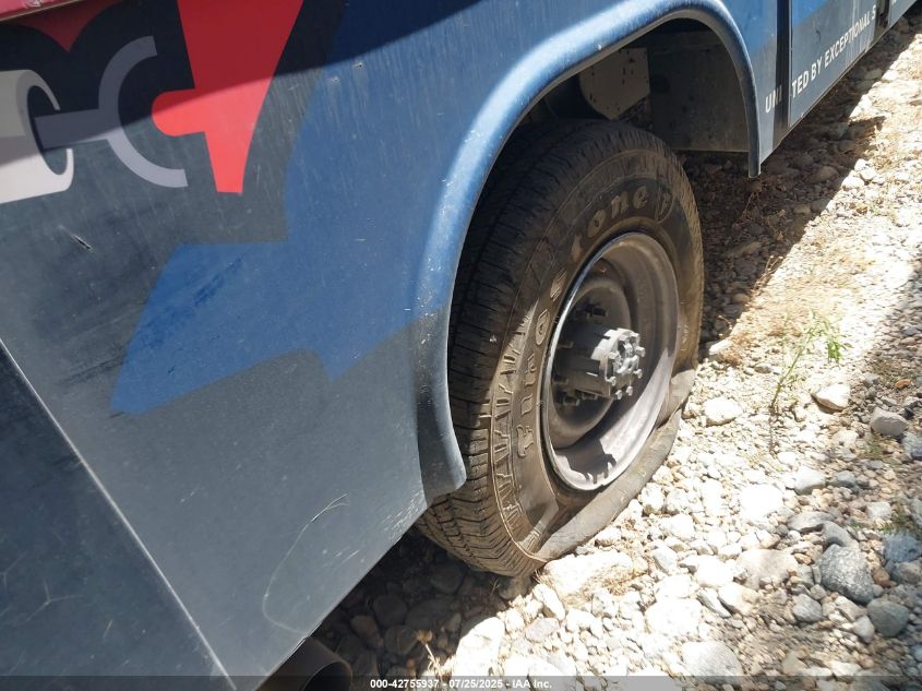 2015 Ford E-350 Cutaway VIN: 1FDWE3FL2FDA24697 Lot: 42755937