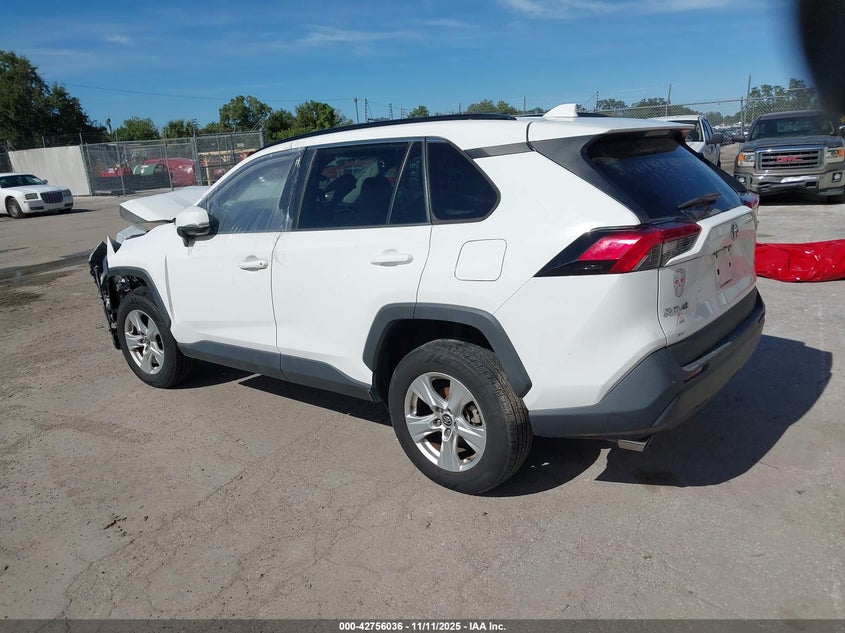2T3W1RFV0KW027289 2019 TOYOTA RAV 4 photo no. 3