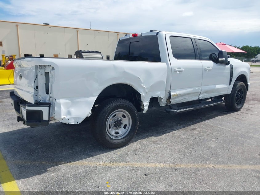 2024 FORD F-250(VIN: 1FT8W2BAXRED72805