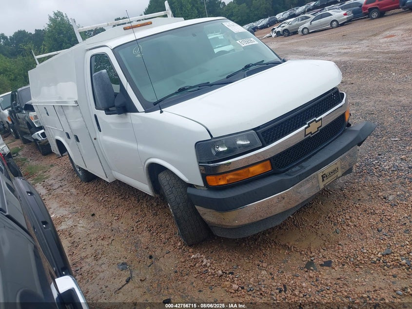 1GB0GRFG6H1170295 2017 Chevrolet Express Cutaway Work Van auction photo 1
