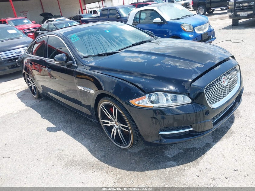 2014 JAGUAR XJ - SAJWA1CZ8E8V59961