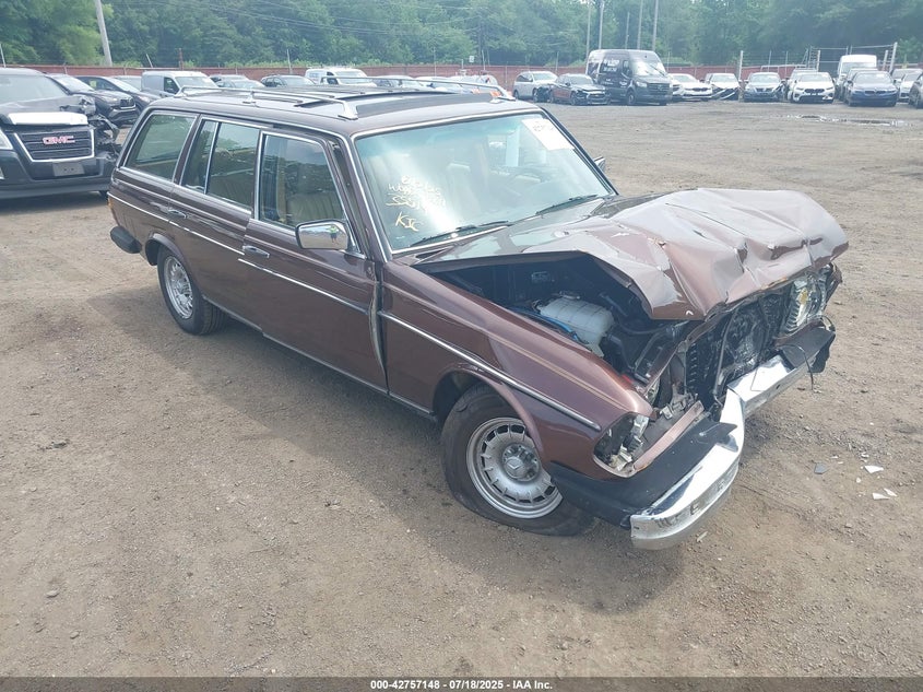 WDBAB93C2FF052601 1985 Mercedes-Benz 300 Tdt auction photo 1