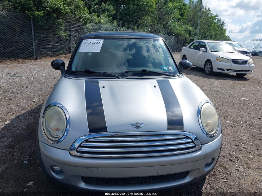 2009 Mini Cooper VIN: WMWMF33539TW78243 Lot: 42757222