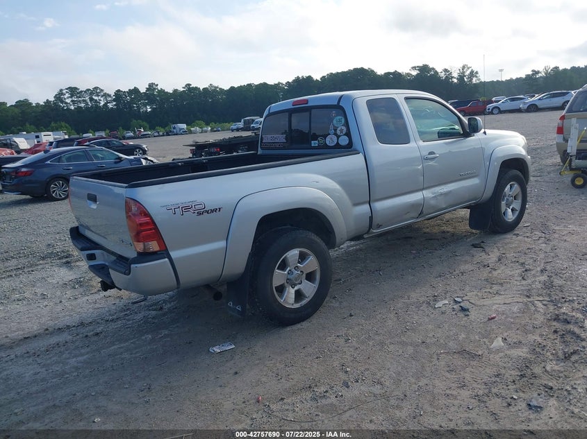 5TEUU42N48Z505704 2008 TOYOTA TACOMA photo no. 4