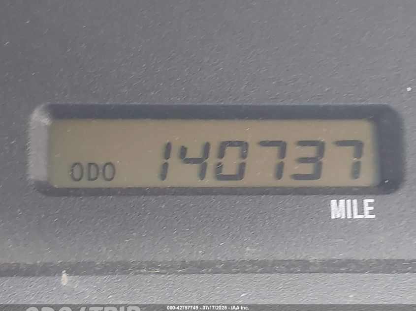 2000 Toyota Avalon Xl VIN: 4T1BF28B7YU084018 Lot: 42757749