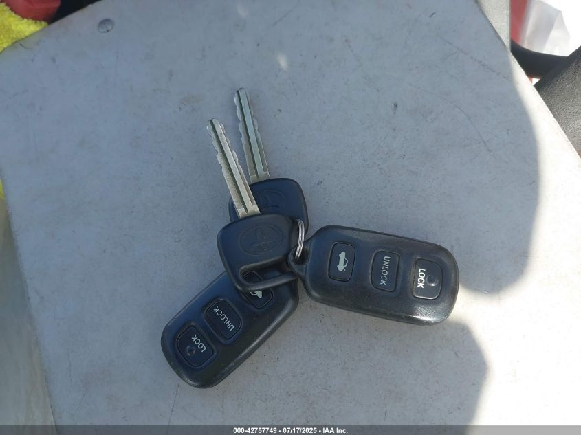 2000 Toyota Avalon Xl VIN: 4T1BF28B7YU084018 Lot: 42757749