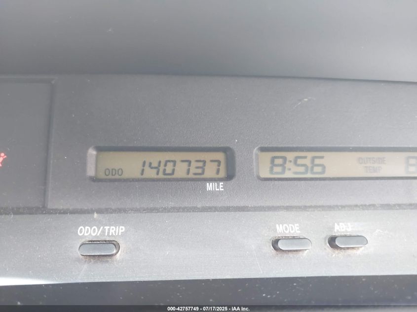 2000 Toyota Avalon Xl VIN: 4T1BF28B7YU084018 Lot: 42757749