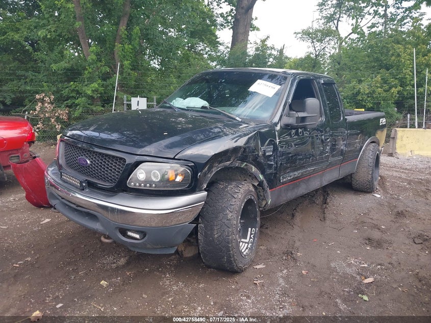 1FTRX18L72NA25460 2002 FORD F-150 photo no. 2