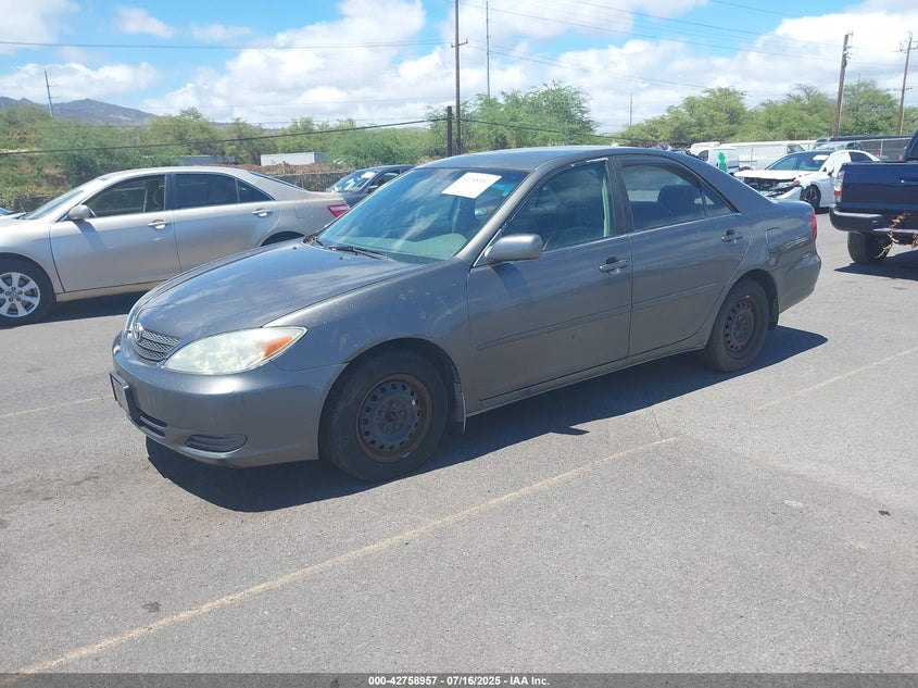 JTDBE32K920085871 2002 TOYOTA CAMRY photo no. 2