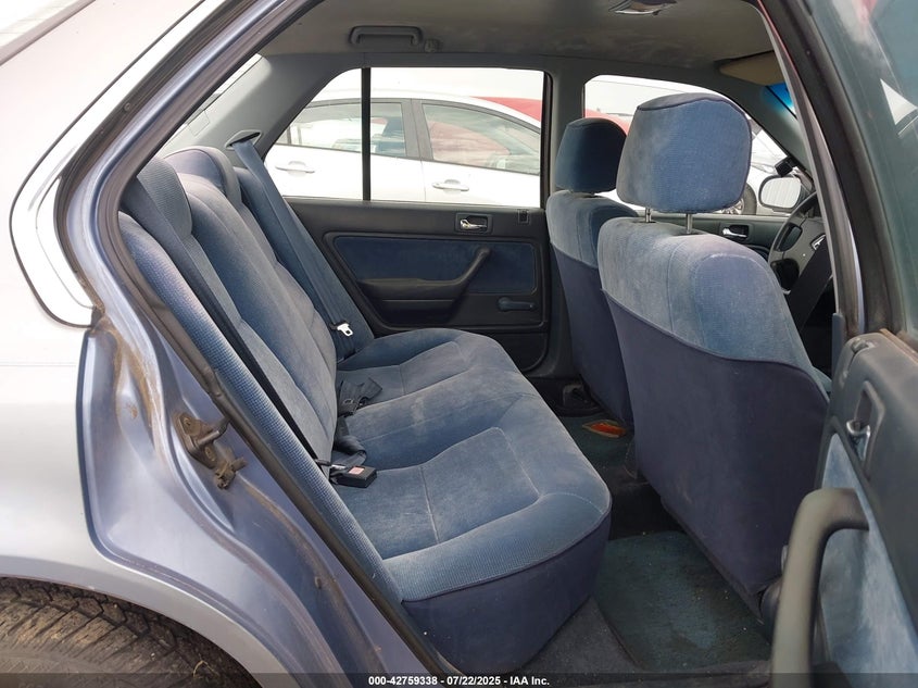 1990 Honda Accord Dx/Lx VIN: 1HGCB7640LA153309 Lot: 42759338