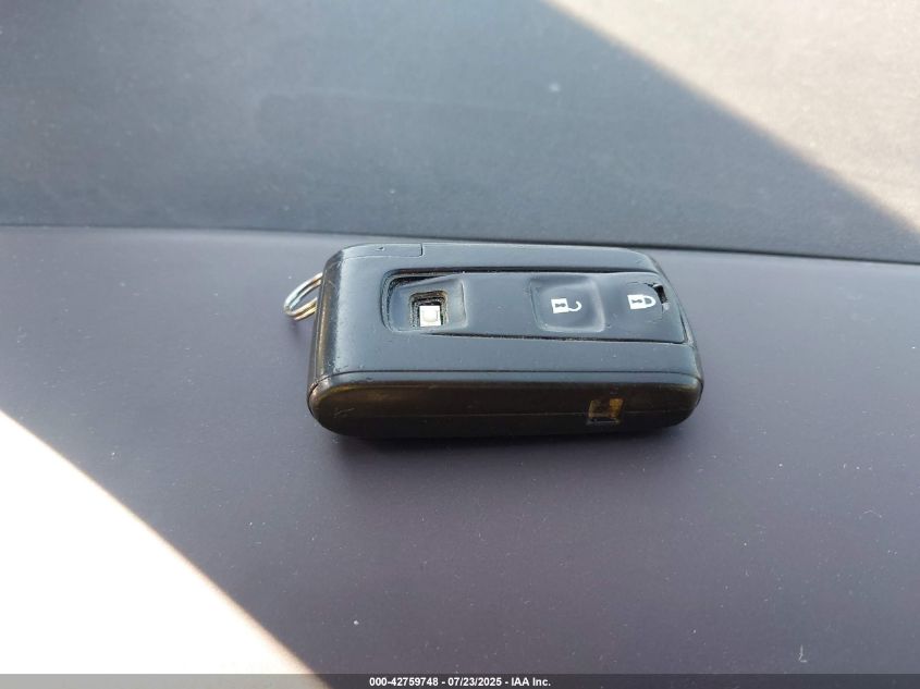 2005 Toyota Prius VIN: JTDKB20UX57033135 Lot: 42759748