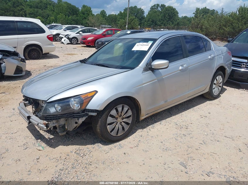 1HGCP2F39BA059357 2011 HONDA ACCORD photo no. 2
