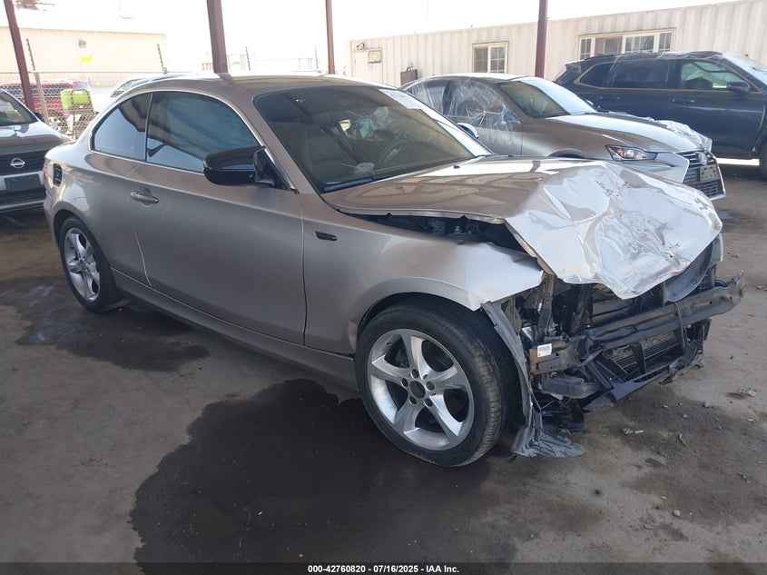2011 BMW 1 SERIES VIN: WBAUP9C59BVL90009