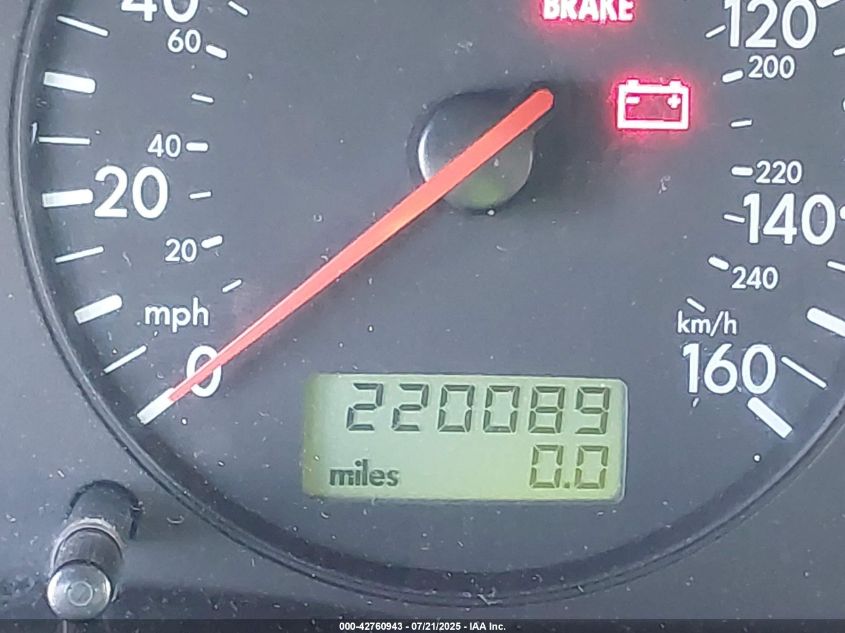 2000 Volkswagen Passat Gls VIN: WVWMA23BXYP357650 Lot: 42760943