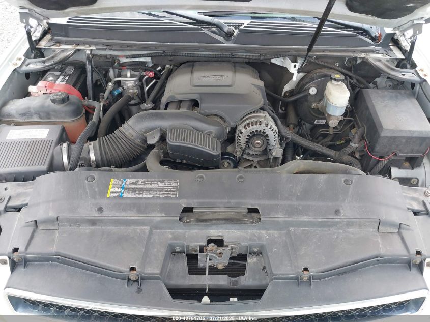 2008 Chevrolet Suburban 1500 Lt VIN: 1GNFK16338J123008 Lot: 42761705