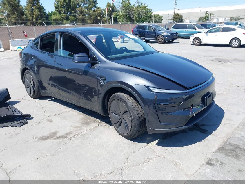 2026 Tesla Model Y - 7SAYGDEE3TF354680