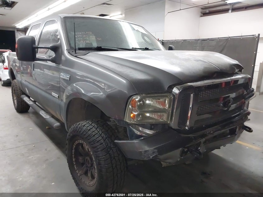 1FTSW21P75ED33806 2005 Ford F-250 Lariat/Xl/Xlt auction photo 1