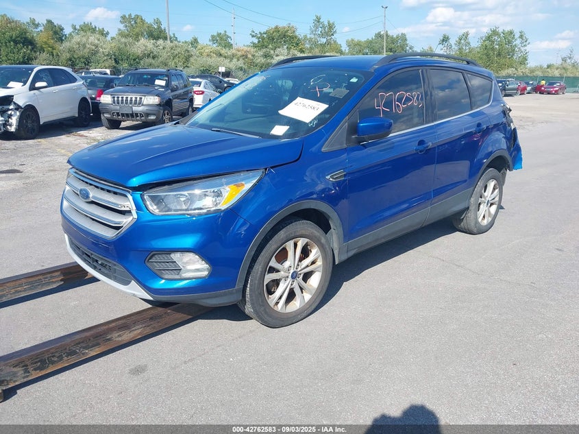 Vin: 1fmcu0gd7jud35630, lot: 43255907, ford escape se 20182