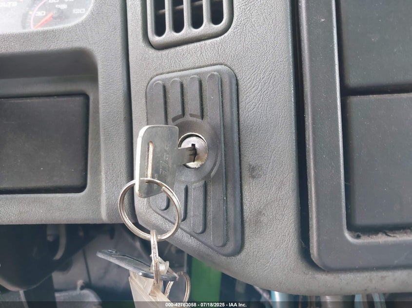 2007 International 4000 4300 VIN: 1HTMMAAN37H427290 Lot: 42763058