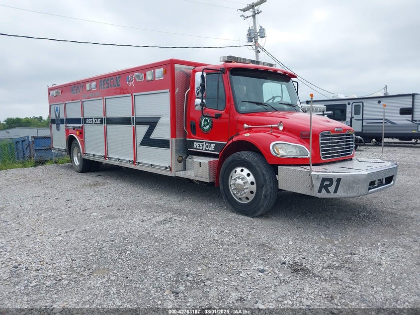 1FVACYDC05HU72789 2005 Freightliner M2 106 Medium Duty auction photo 1