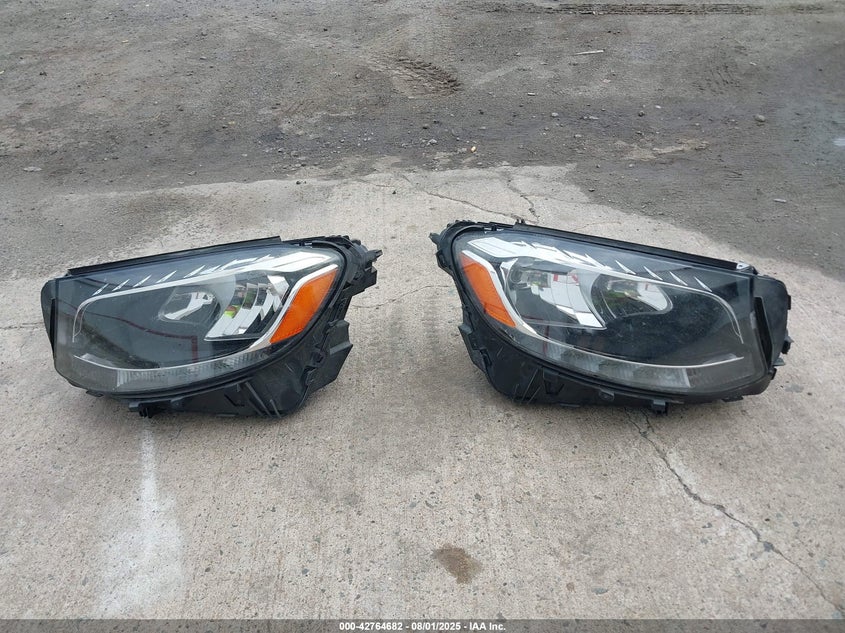 2017 MERCEDES-BENZ GLC 300 4MATIC - WDC0G4KB6HF116355