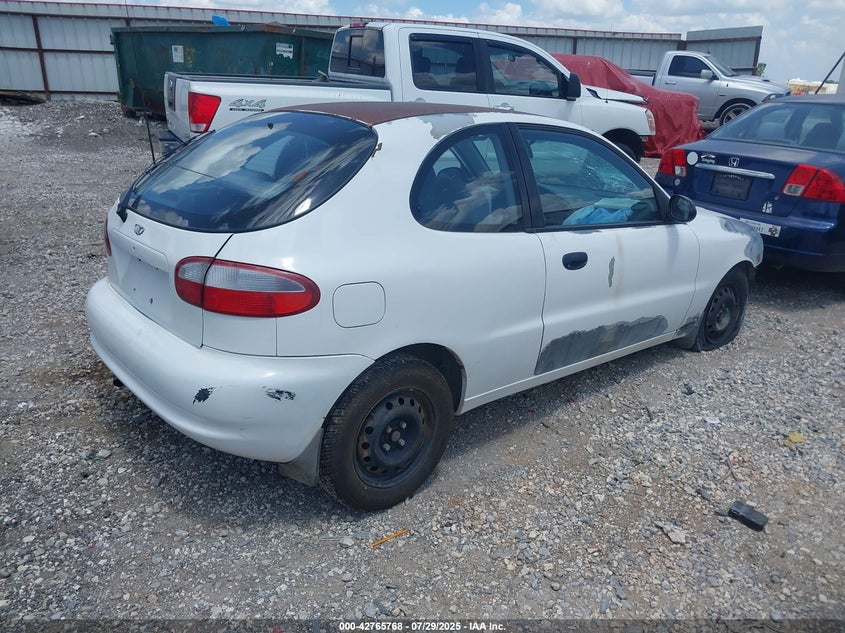 2000 Daewoo Lanos S