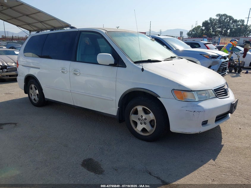 2HKRL1864YH623715 2000 Honda Odyssey Ex auction photo 1
