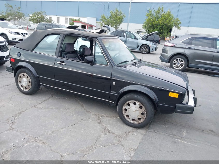 WVWCA015XEK020403 1984 Volkswagen Rabbit Deluxe auction photo 1