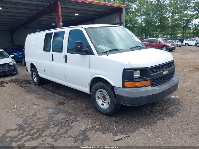 1GCWGGCG8B1120892 2011 Chevrolet Express 2500 Work Van auction photo 1