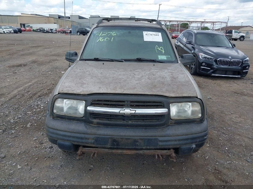 2002 Chevrolet Tracker VIN: 2CNBJ73423692571 Lot: 42767601