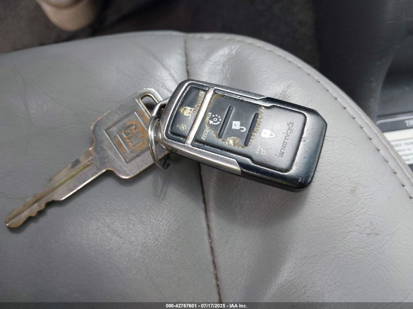 2002 Chevrolet Tracker VIN: 2CNBJ73423692571 Lot: 42767601