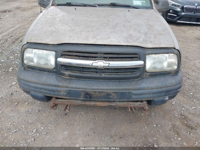 2002 Chevrolet Tracker VIN: 2CNBJ73423692571 Lot: 42767601