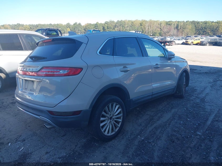 Vin: 5lmcj1c95kul01765, lot: 43261145, lincoln mkc standard 20194