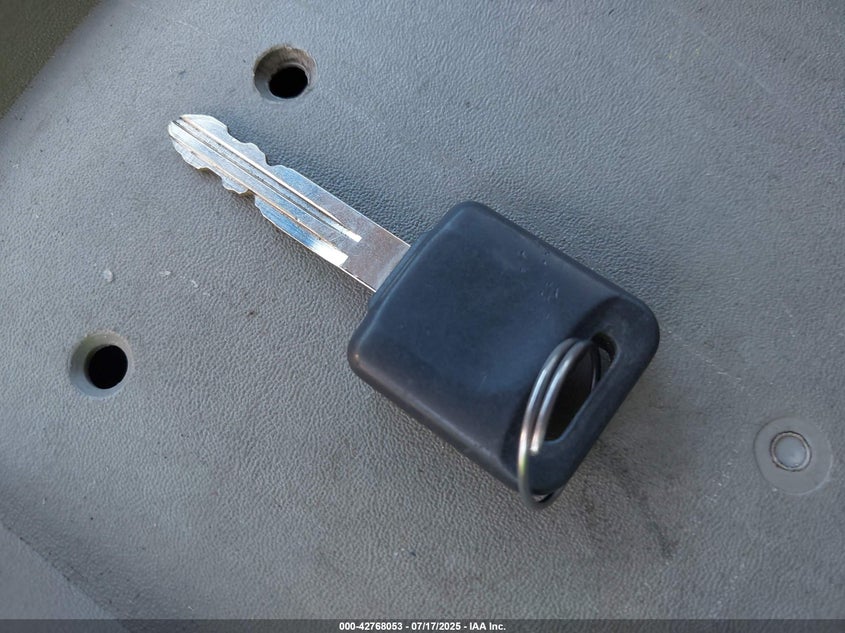 2004 Nissan Pathfinder Armada Le VIN: 5N1AA08B44N745989 Lot: 42768053