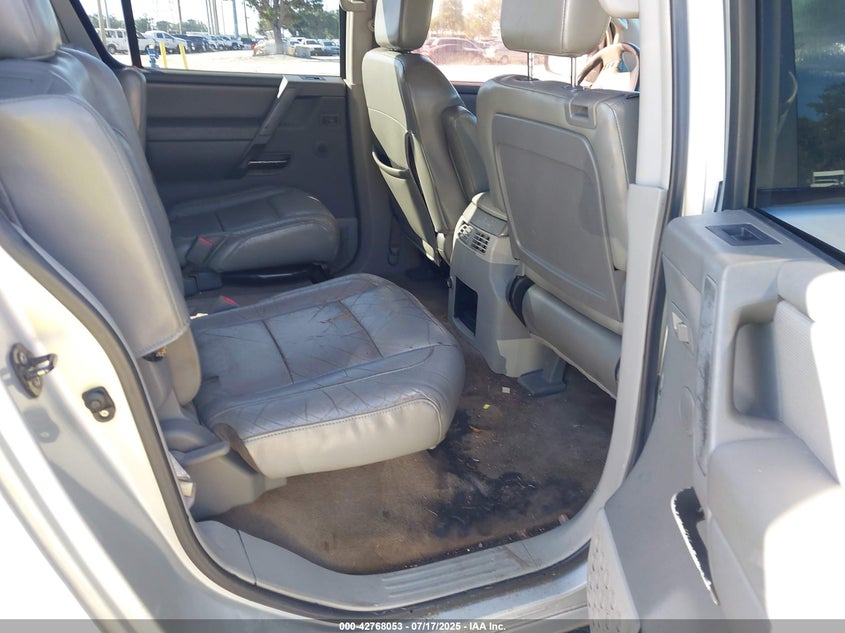 2004 Nissan Pathfinder Armada Le VIN: 5N1AA08B44N745989 Lot: 42768053